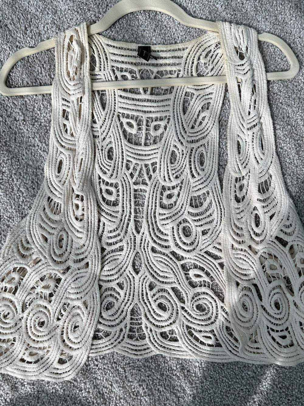 Crochet vest from Valija gitana - Picture 2 of 5